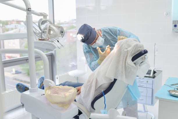 Best Emergency Tooth Extraction in Newport, DE